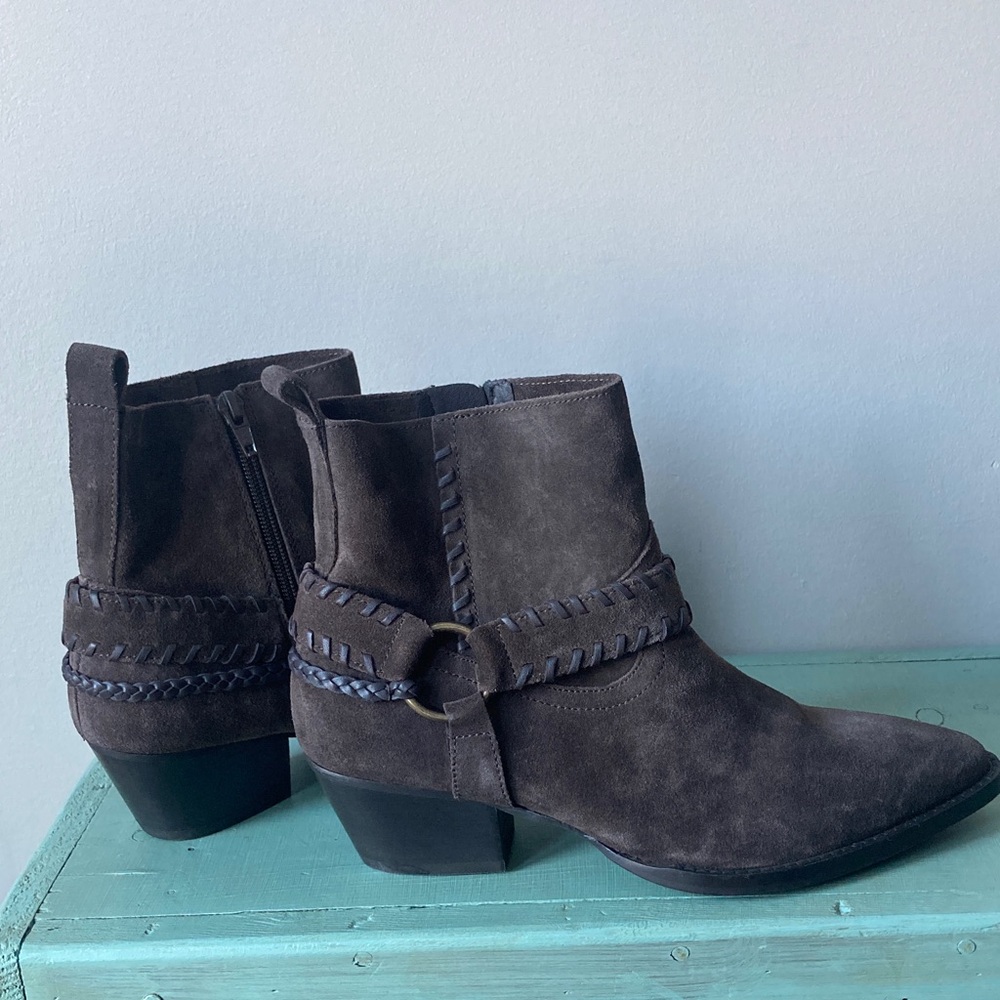 Seychelles LA Easy Peasy suede boot 8.5 unworn?